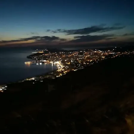 Frigel Lägenhet Vlorë